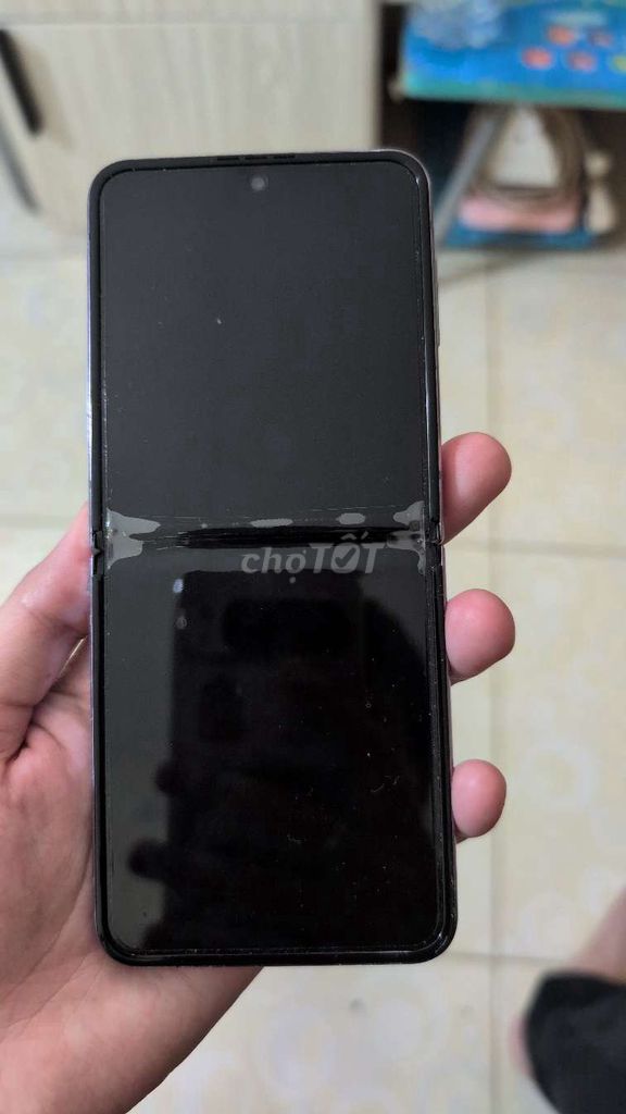 Samsung Galaxy Flip 4 128GB Tím. Mua bán Điện thoại tại Quận Phú Nhuận Tp Hồ Chí Minh được đăng bởi Quyên hình 1