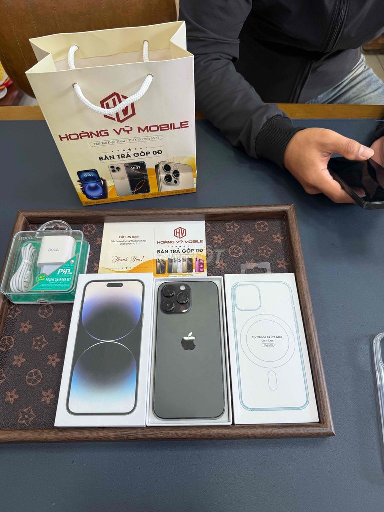 Apple iPhone 14 Pro Max 128GB Đen Full chức năng. Mua bán Điện thoại tại Quận Thanh Khê Đà Nẵng được đăng bởi Hoàng Vỹ Mobile hình 1