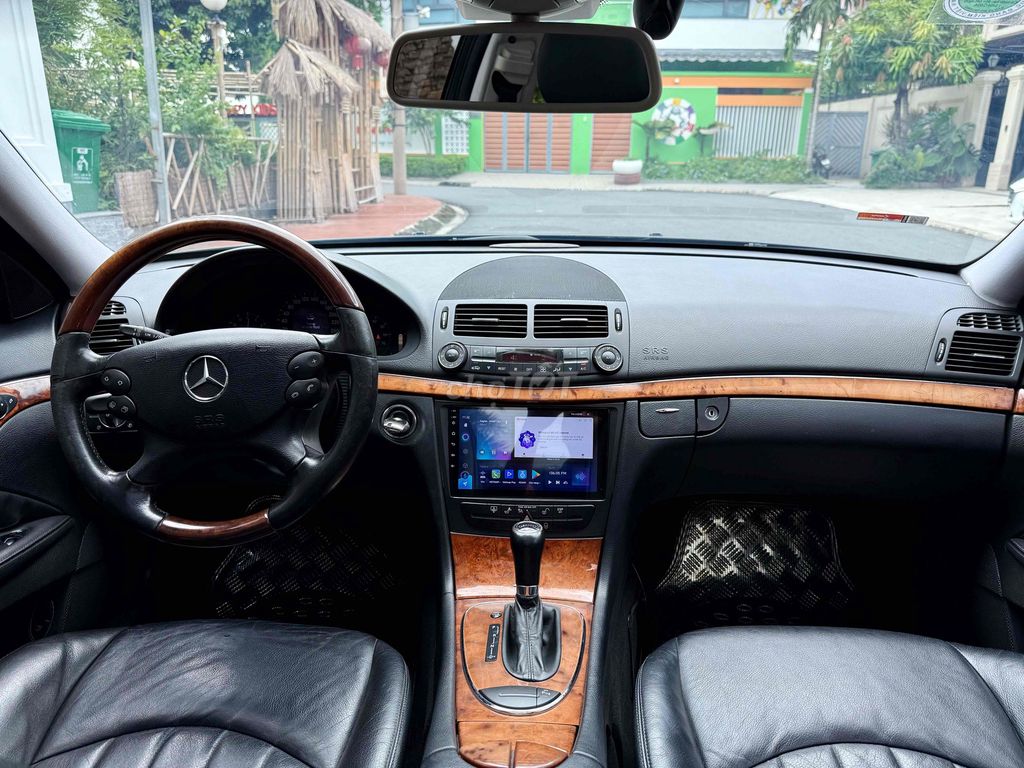 Mercedes Benz E280 date 2008 xe chuẩn đẹp zin. Mua bán Ô tô tại Quận Gò Vấp Tp Hồ Chí Minh được đăng bởi Kim Kim hình 8