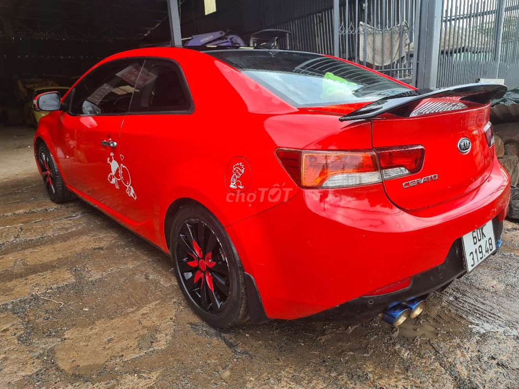 Kia Cerato 2.0 Đỏ 2 cửa. Mua bán Ô tô tại Huyện Bắc Tân Uyên Bình Dương được đăng bởi Danh  hình 1