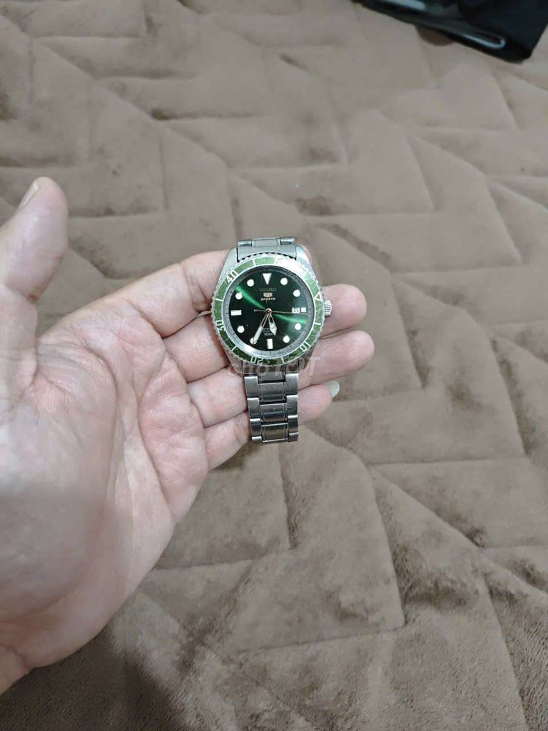 Đồng hồ Seiko 5 Nam màu Bạc. Mua bán Đồng hồ tại Huyện Thanh Trì Hà Nội được đăng bởi Nguyễn Tiến Đạt hình 1