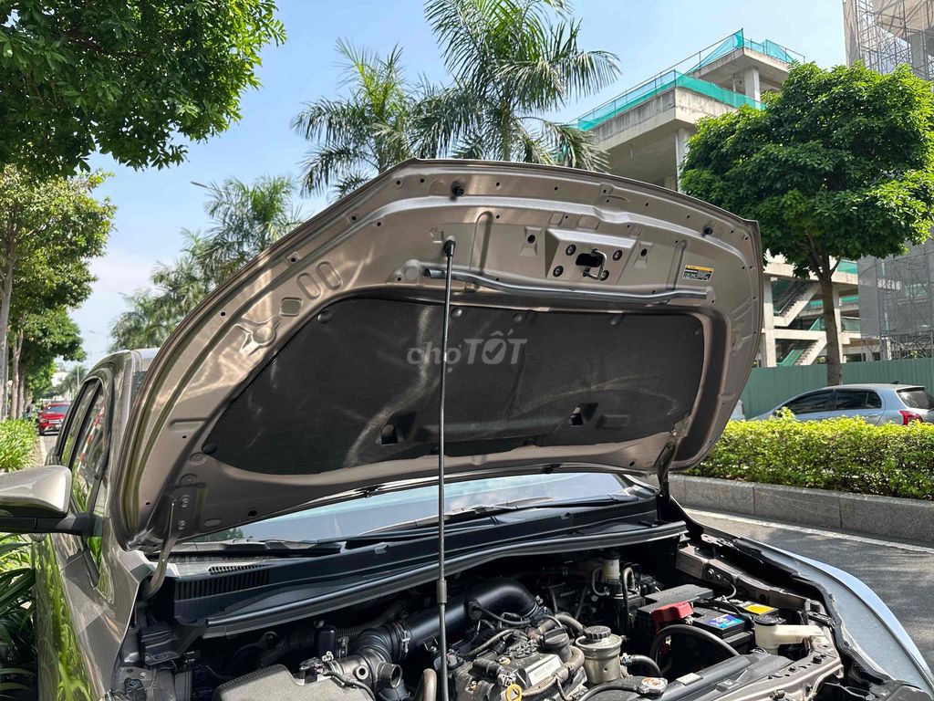 Toyota Innova E 2021 Số sàn 7c màu đồng ánh kim. Mua bán Ô tô tại Quận Bình Thạnh Tp Hồ Chí Minh được đăng bởi phuongneo hình 2