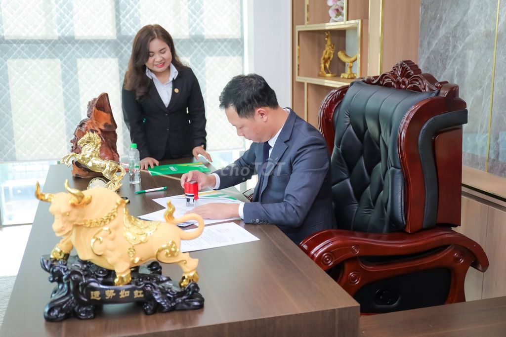 Nhân viên Văn phòng