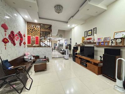 Rent · 3 bd · 90 м² · Quận Sơn Trà, ул. Đường Khúc Hạo