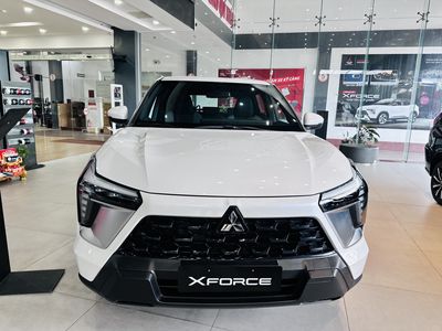 Mitsubishi Xforce GLX Trắng