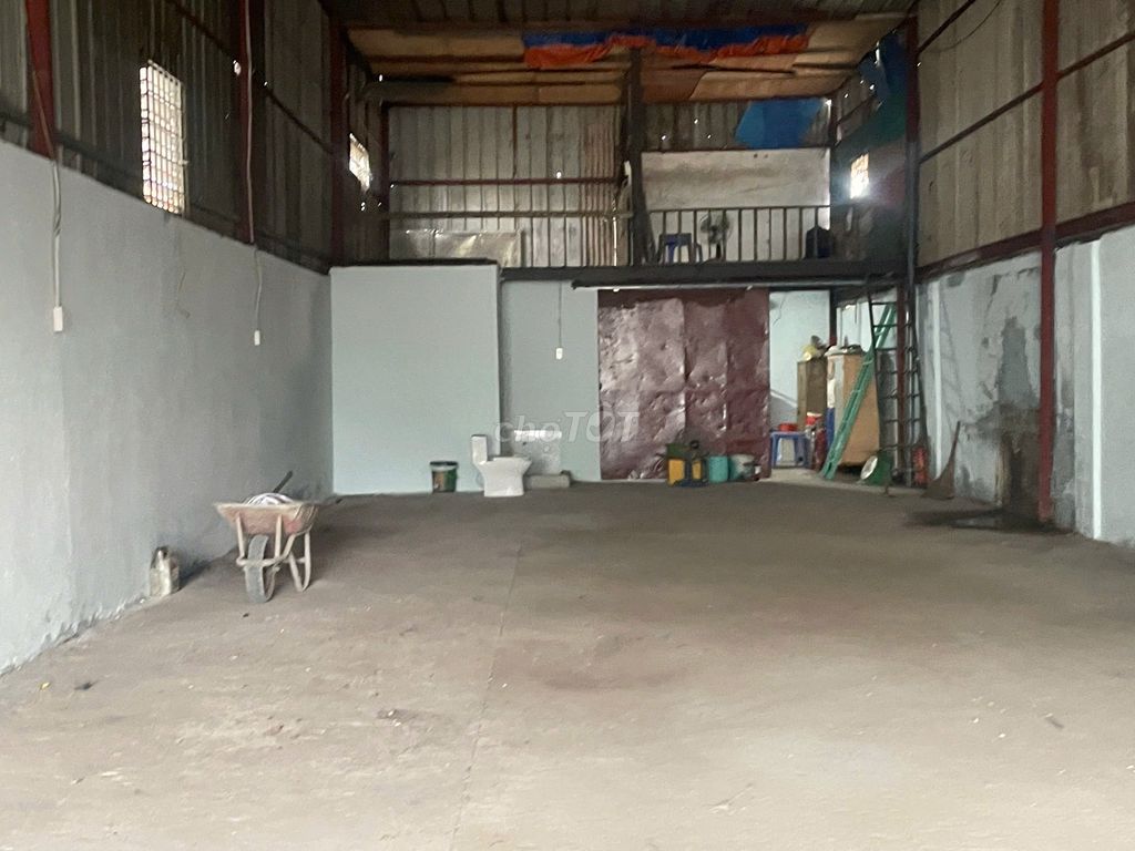 Mặt bằng Cho thuê ,7.5m x 28m, giá 18tr