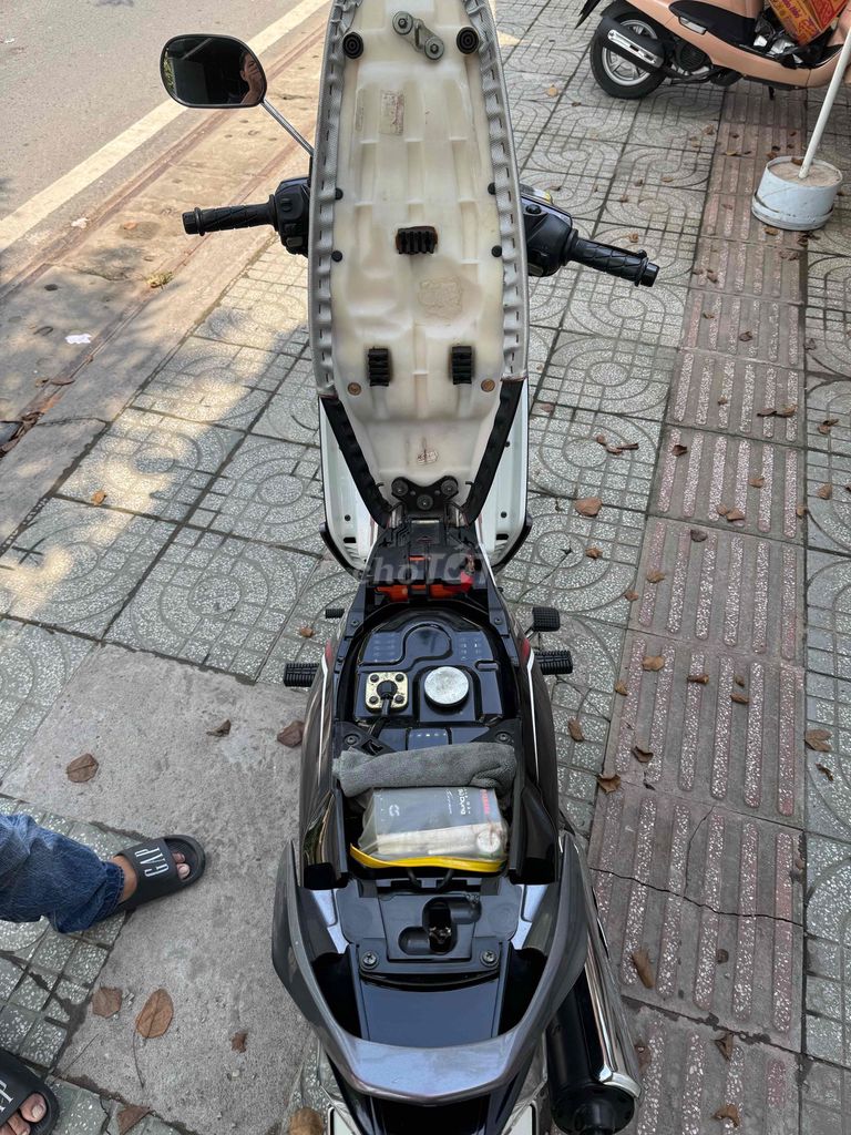 kẹt tiền nên cần bán exciter 135. Mua bán Xe máy tại Quận 5 Tp Hồ Chí Minh được đăng bởi Khánh hình 4