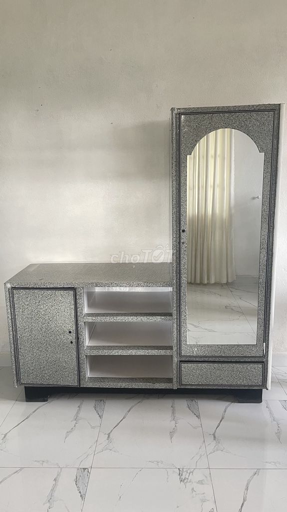 Tủ quần áo / tủ . Mua bán Tủ, kệ gia đình tại Thành phố Đà Lạt Lâm Đồng được đăng bởi Huy Nguyen hình 1