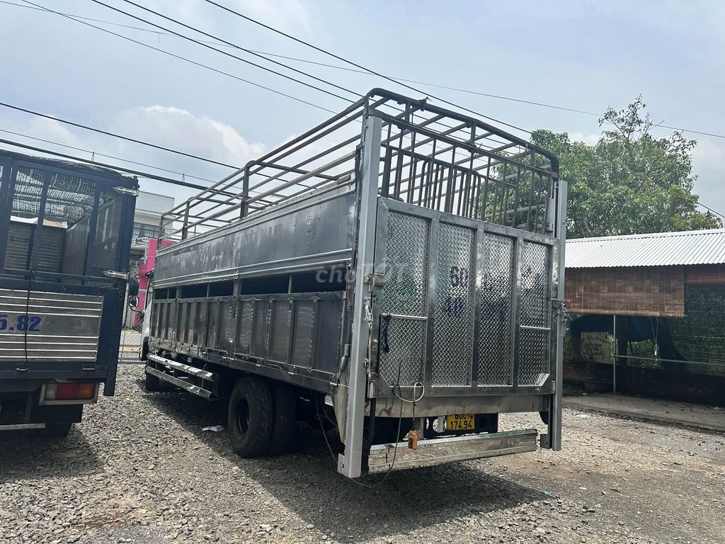 Xe ISUZU 5 tấn sản xuất 2010 màu trắng, có bản vẽ. Mua bán Xe tải, xe ben tại Huyện Trảng Bom Đồng Nai được đăng bởi An Thiên Phú hình 4