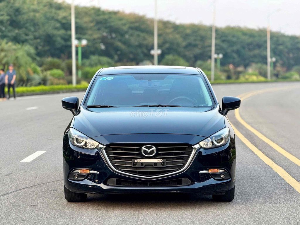 Mazda 3 2019 Sport 1.5L Luxury - 59000 km