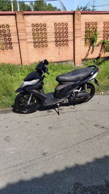 Suzuki SkyDrive nhập Thái máy Thái. Mua bán Xe máy tại Huyện Củ Chi Tp Hồ Chí Minh được đăng bởi tấn tài 