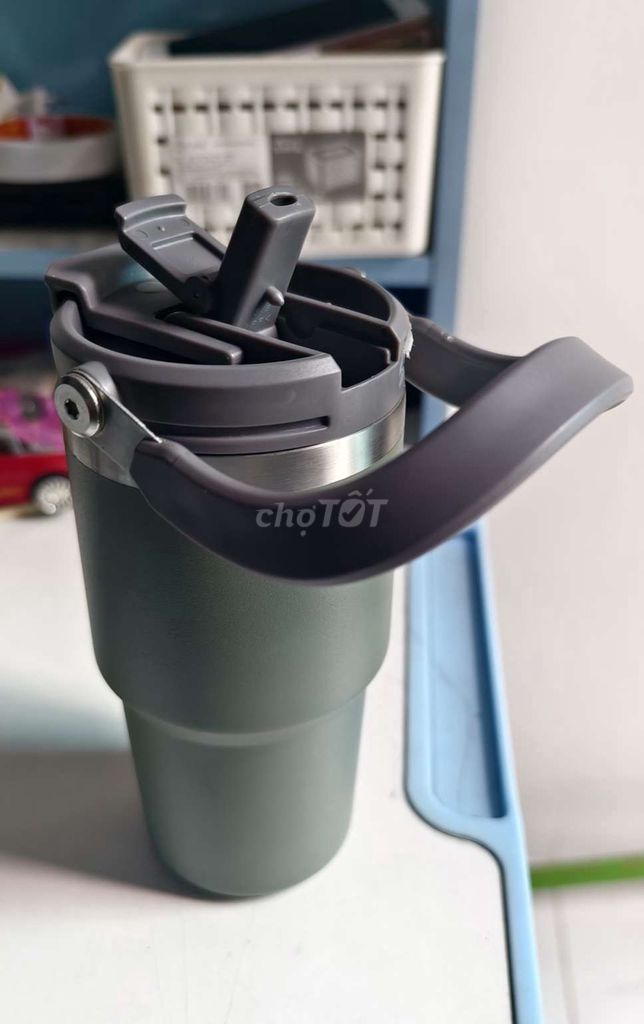 Bình giữ nhiệt TYESO Xanh rêu. Mua bán Dụng cụ nhà bếp tại Huyện Hoài Đức Hà Nội được đăng bởi Ngọc Mai hình 1