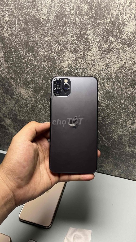 Apple iPhone 11 Pro Max 64GB Đen. Mua bán Điện thoại tại Thành phố Thuận An Bình Dương được đăng bởi Bán Lặt Vặt hình 1