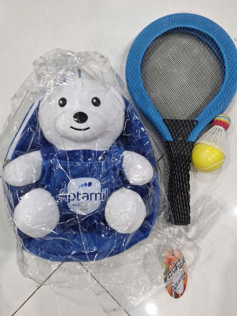 Combo Ba lô trẻ em Aptamil và vợt Pickcleball. Mua bán Mẹ và bé tại Quận Gò Vấp Tp Hồ Chí Minh được đăng bởi phan le ngoc hình 1
