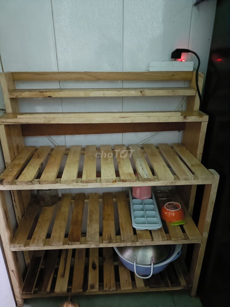 THANH LÝ ĐỒ GIA DỤNG BÀN GHẾ, KỆ