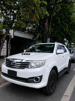 Toyota Fortuner 2016 Dầu Số sàn Trắng