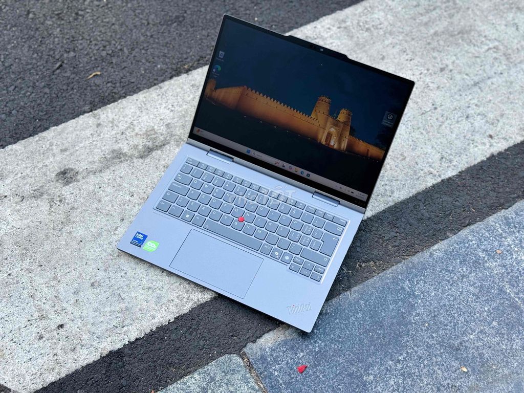 Lenovo ThinkPad X1 2 in 1 Gen 10 Ultra 7 32GB/1TB. Mua bán Laptop tại Quận 10 Tp Hồ Chí Minh được đăng bởi thông hình 1