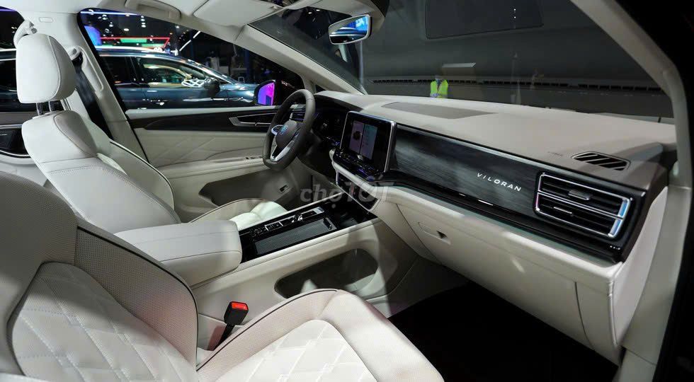 Volkswagen Viloran Luxury 7 chỗ. Mua bán Ô tô tại Thành phố Biên Hòa Đồng Nai được đăng bởi Thắng Volkswagen hình 7