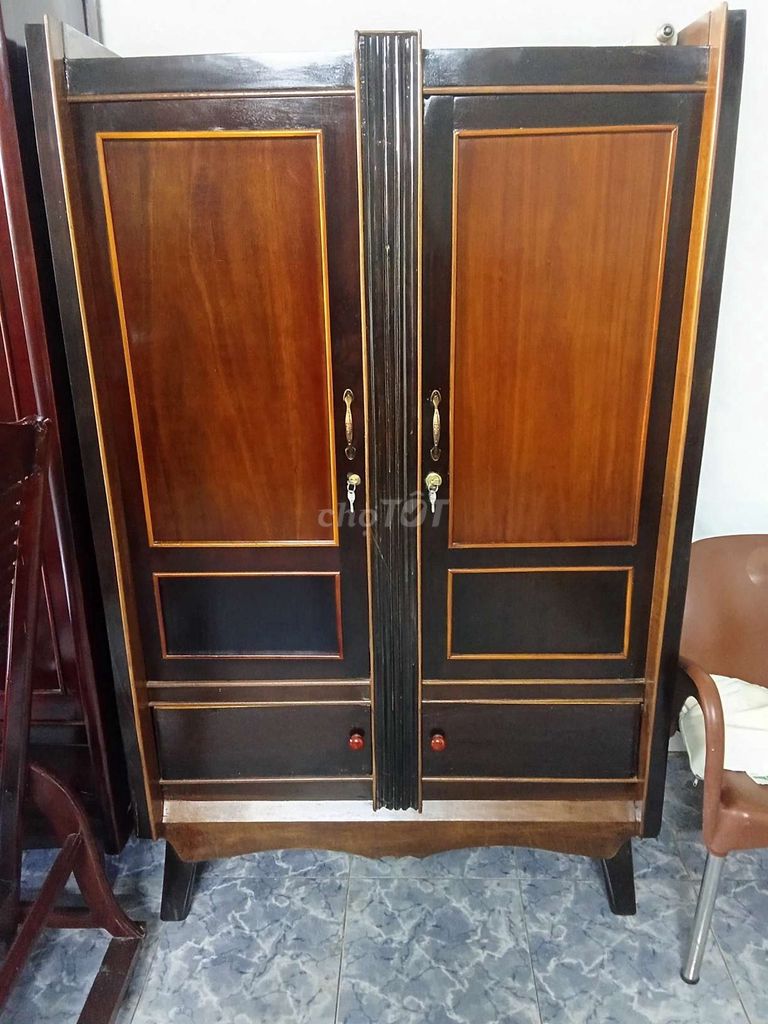 Tủ quần áo gỗ gõ cổ điển. Mua bán Tủ, kệ gia đình tại Thành phố Tây Ninh Tây Ninh được đăng bởi Thông hình 1