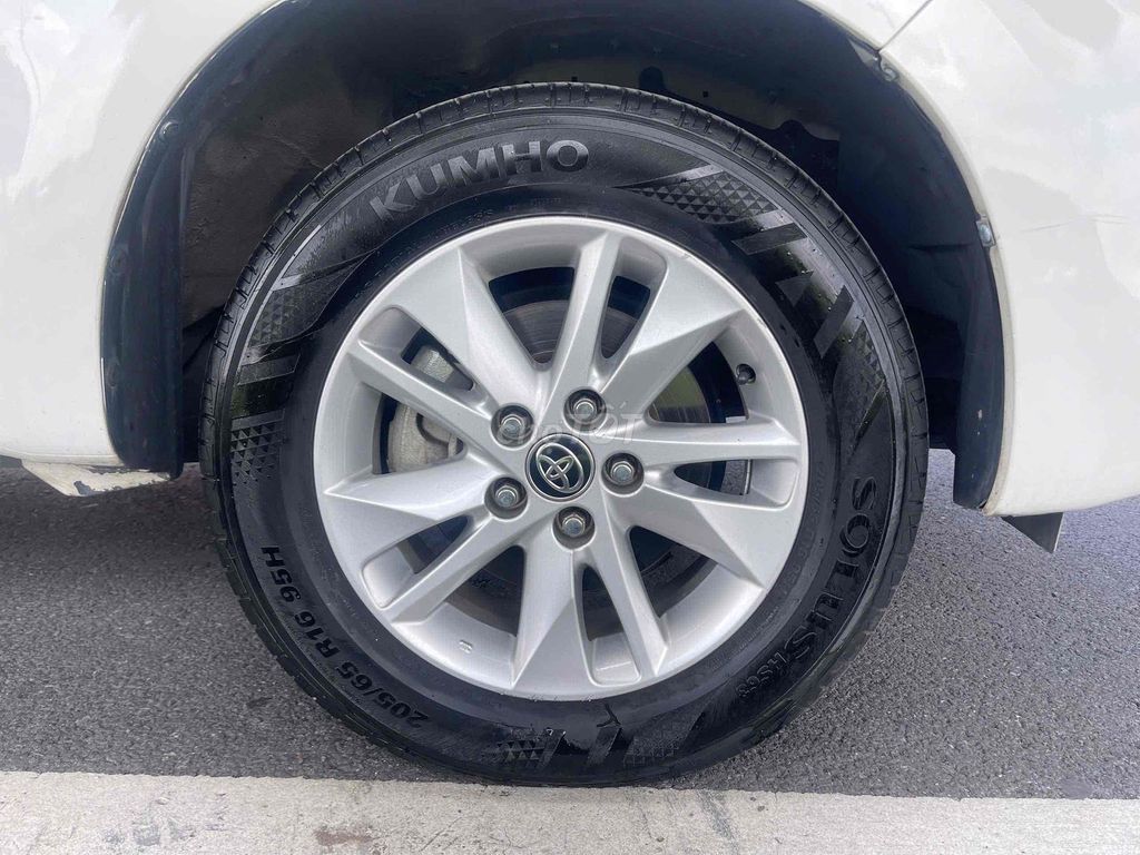 Toyota Innova 2.0E số sàn 2020 gia đình 1 chủ zin. Mua bán Ô tô tại Huyện Củ Chi Tp Hồ Chí Minh được đăng bởi Đại lý chính hãng xe qua sử dụng Toyota Sài Gòn hình 9