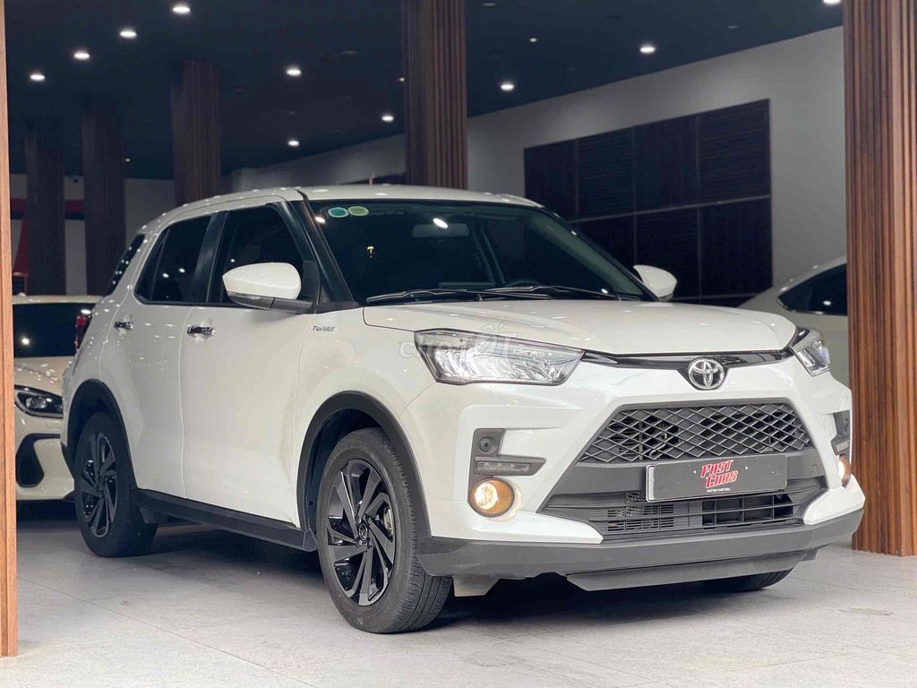 Toyota Raize 2023 минимальный пробег 13 000 км родной без ДТП