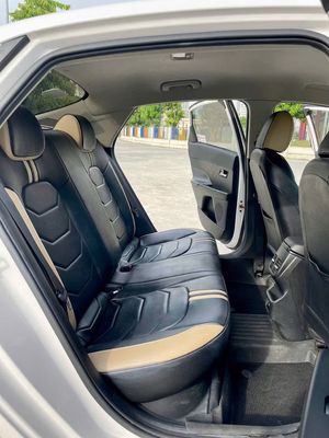 Hyundai Accent 1.5AT 2025 Trắng 30000 km