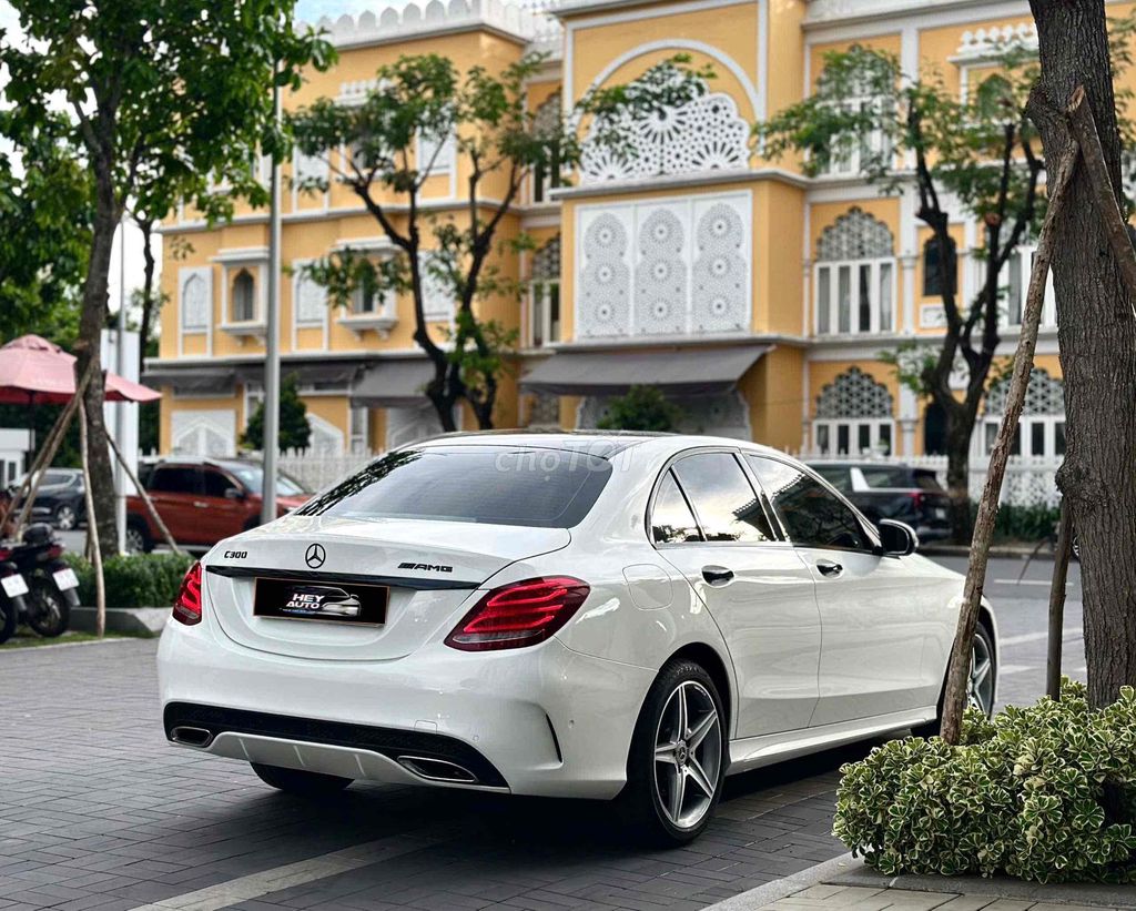 Mercedes C300 AMG 2017. Mua bán Ô tô tại Quận 7 Tp Hồ Chí Minh được đăng bởi cao minh phương  hình 2