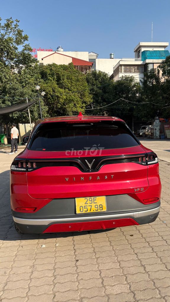 VinFast VF8 Plus Đỏ 2023. Mua bán Ô tô tại Quận Nam Từ Liêm Hà Nội được đăng bởi Duy Quang GF hình 2
