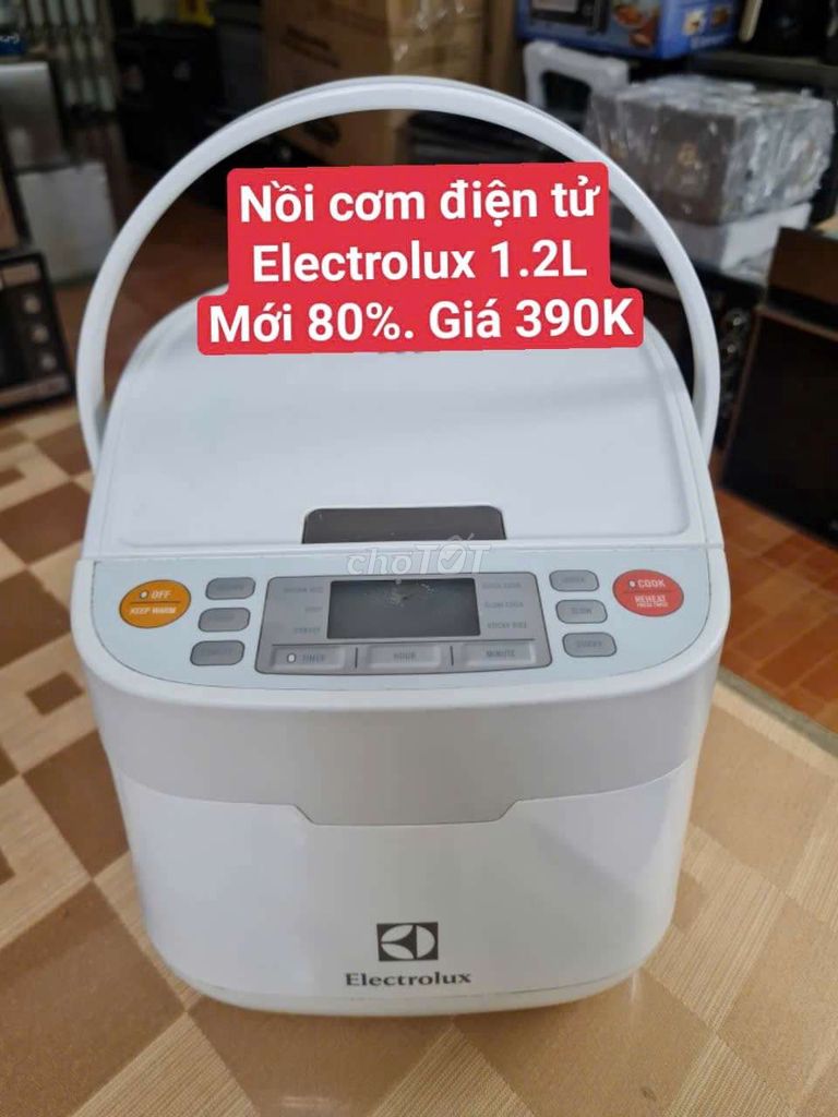 THANH LÝ NỒICƠM ĐIỆN TỬ ELECTROLUX 1,2L (ẢNH THẬT)