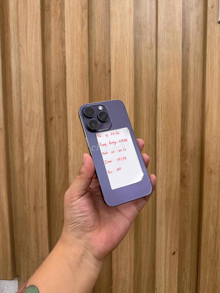 Apple iPhone 14 Pro 128GB Tím. Mua bán Điện thoại tại Quận Đống Đa Hà Nội được đăng bởi  HT Mobie Trả góp nợ xáu bao duyệt hình 1