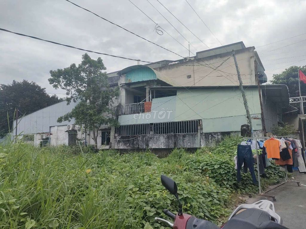 Cho thuê nhà kết hợp làm kho hàng