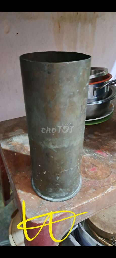 Tối 7/10 bán luôn 1 cái vỏ 105mm cao 28 năm 1945