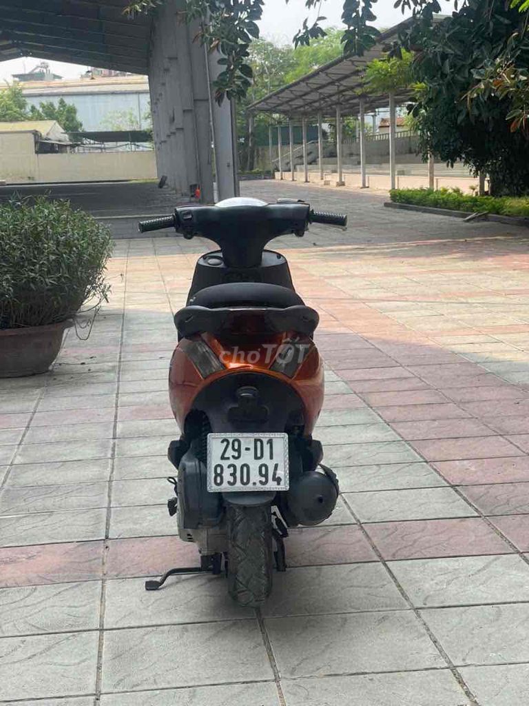 Piaggio Zip Cam