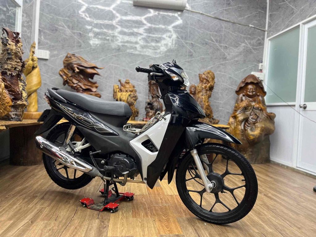 Honda Wave A 2019, документы владельца, номер Сайгона, тихий мотор