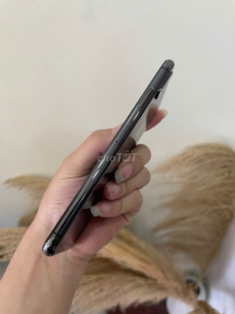 iPhone Xs Max 256GB Đen Đã sử dụng. Mua bán Điện thoại tại Huyện Việt Yên Bắc Giang được đăng bởi mình tên bằng hình 1