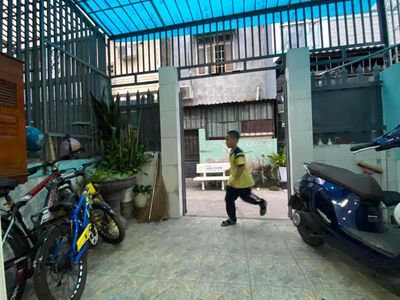 Bán nhà Hẻm xe hơi, Huỳnh Tấn Phát, 4x17,5m - 5 Phòng - Sổ Hồng Riêng