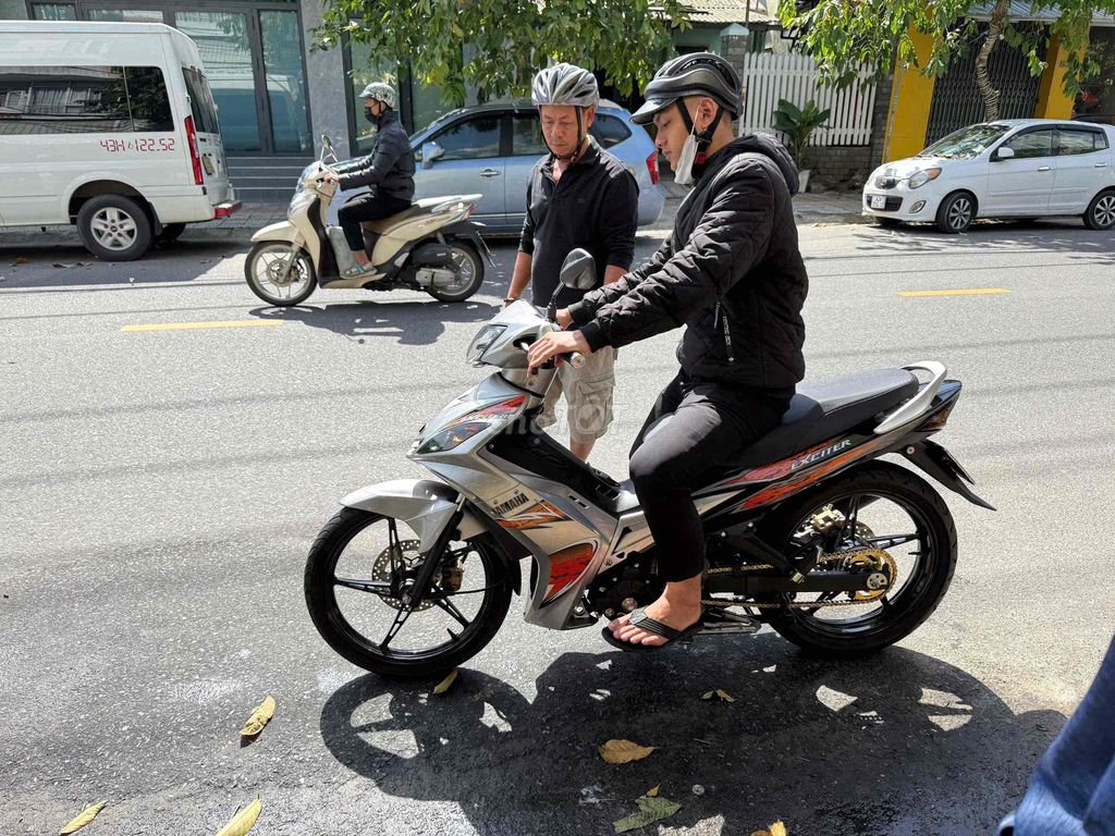 1s9a + 135 up full 2010 bs43 máy zin gopnoxau 9tr. Mua bán Xe máy tại Quận Thanh Khê Đà Nẵng được đăng bởi Xe Máy Tùng Nguyễn hình 5