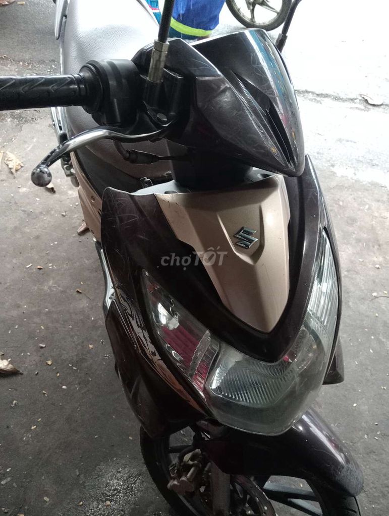 Suzuki Hayate 2011 màu Nâu. Mua bán Xe máy tại Quận 11 Tp Hồ Chí Minh được đăng bởi Nguyễn Minh Tuấn hình 3