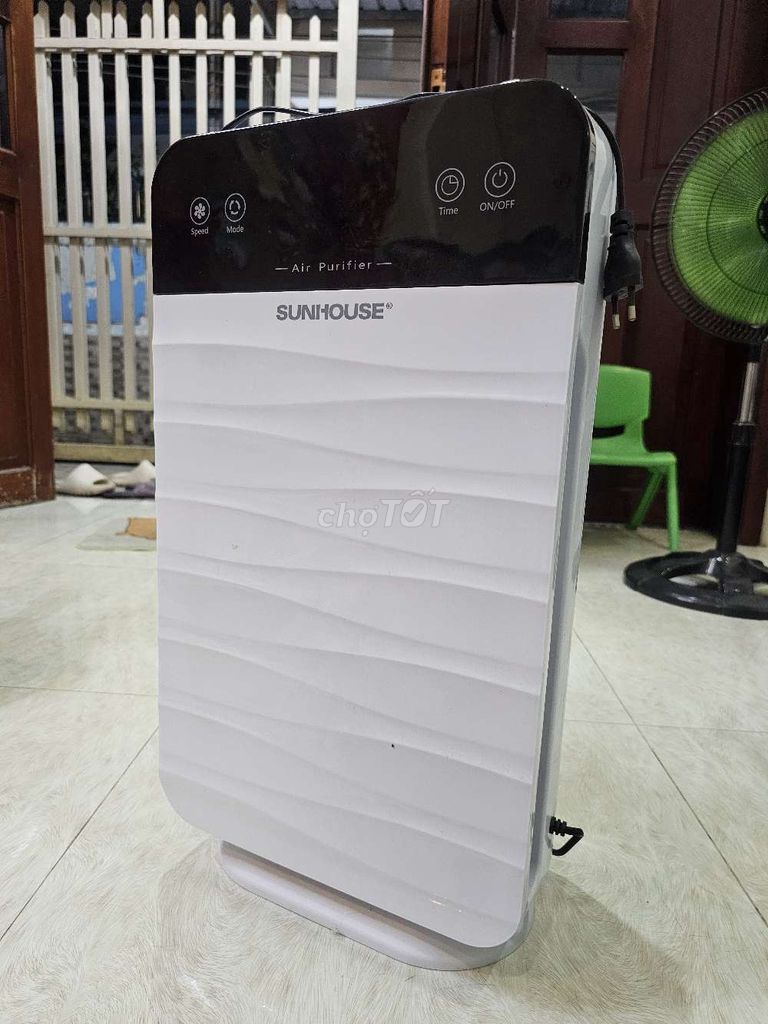 Máy lọc không khí SUNHOUSE Trắng đã qua sử dụng. Mua bán Nội thất, đồ gia dụng khác tại Thành phố Thuận An Bình Dương được đăng bởi Hoàng Minh hình 1
