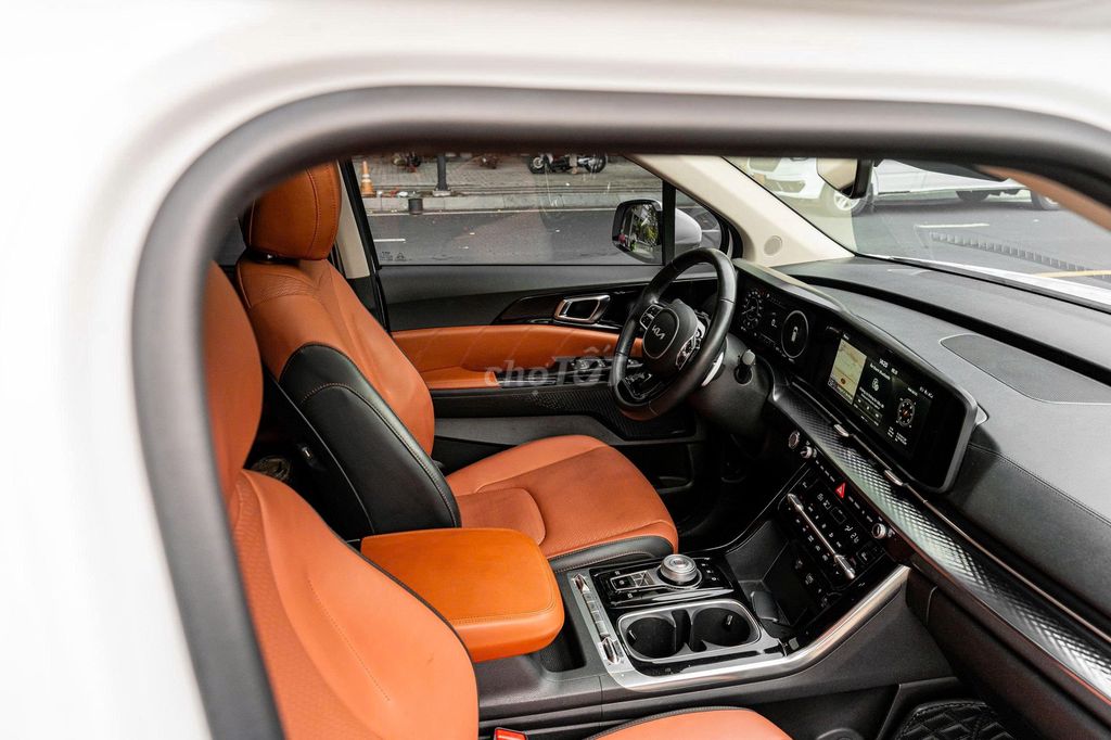 Kia Carnival 2023 Signature 3.5G - 47000 km. Mua bán Ô tô tại Quận 7 Tp Hồ Chí Minh được đăng bởi Minh Anh hình 6