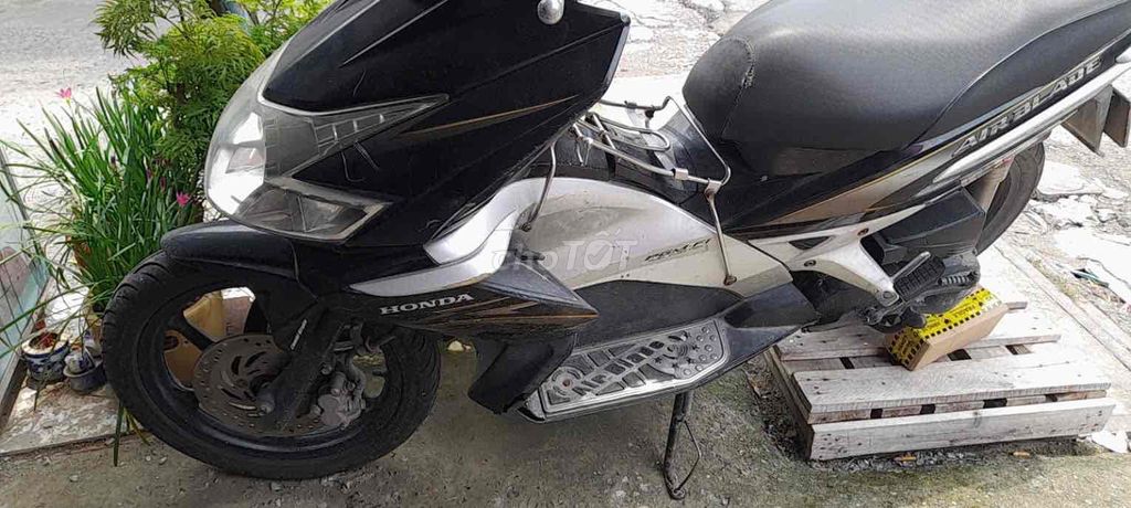 Honda Air Blade 2010 черный-серебристый