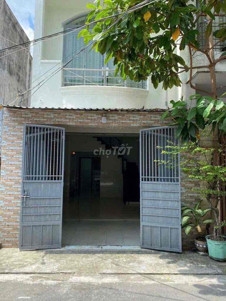 Жильё с 3 спальнями в Quận 7, Хошимин — $577/мес, фото 1