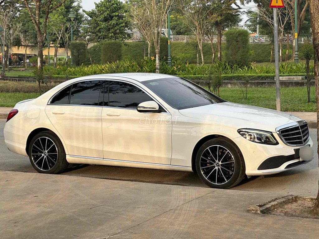Mercedes Benz 2020 C200 Exclusive. Mua bán Ô tô tại Huyện Hóc Môn Tp Hồ Chí Minh được đăng bởi Hoàng Danh  hình 2