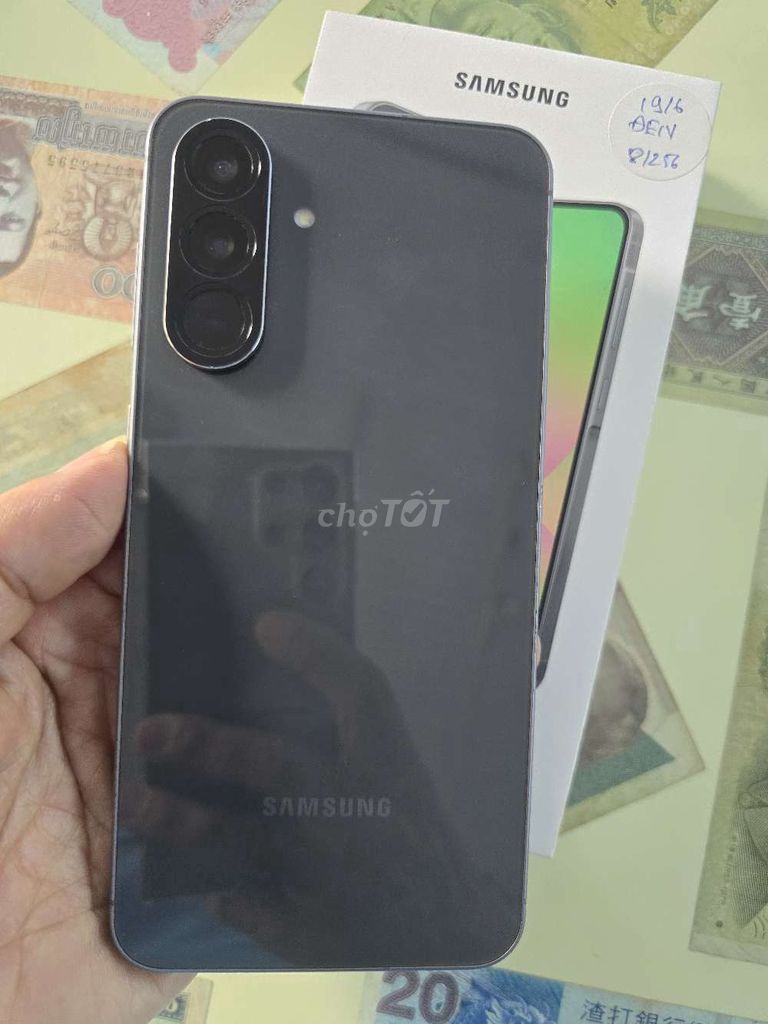 Samsung Galaxy A56 5G 256GB SSVN. Mua bán Điện thoại tại Thành phố Buôn Ma Thuột Đắk Lắk được đăng bởi Lê Nguyễn SmartPhones hình 1