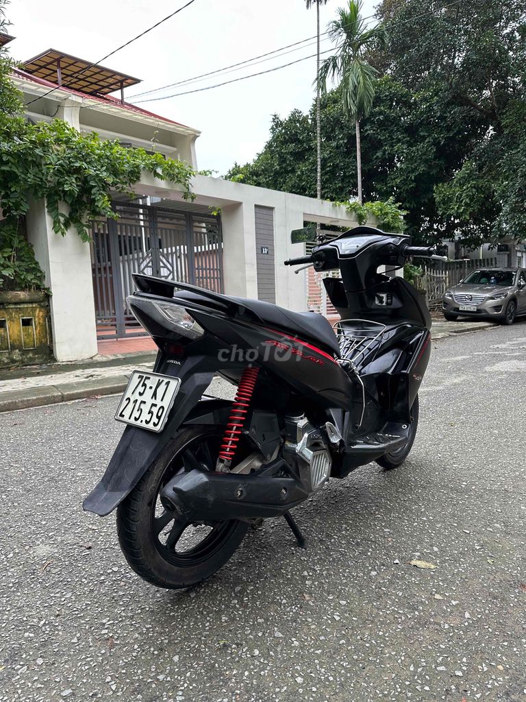 AB 2015 125cc 16tr500 ***. Mua bán Xe máy tại Thành phố Huế Thừa Thiên Huế được đăng bởi Xe Máy Trường An Phát hình 6