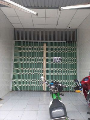 Cho thuê nhà nguyên căn .