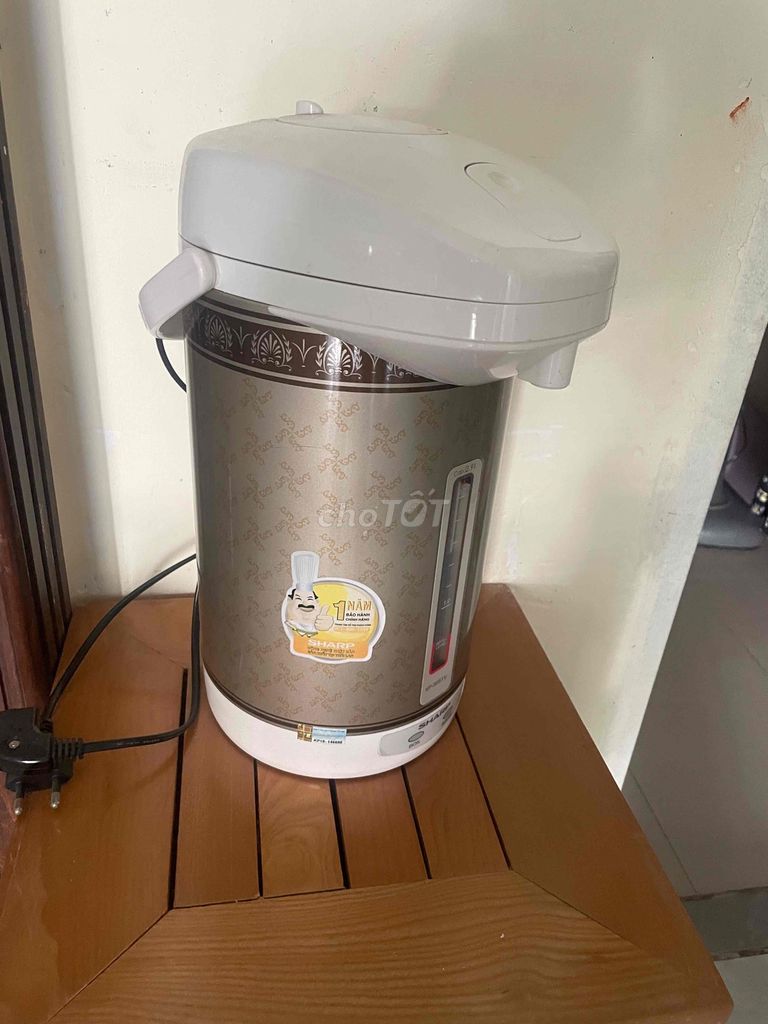 Bình thủy điện Sharp KP-30STV Trắng, vàng đồng. Mua bán Bếp, lò, đồ điện nhà bếp tại Quận Liên Chiểu Đà Nẵng được đăng bởi minh tuấn hình 1