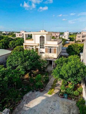 dừng lại 3s vip biệt thự ven sông