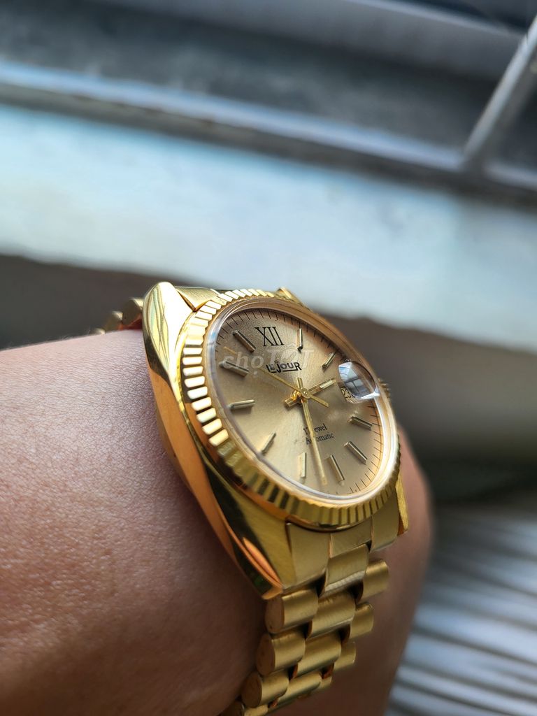 Đồng hồ LeJour thụy sỹ mạ vàng lịch lúp như Rolex