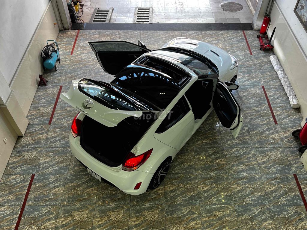 Hyundai Veloster 3 cửa , chất Zin/Đẹp. Mua bán Ô tô tại Quận 7 Tp Hồ Chí Minh được đăng bởi Trần Văn Hoàng hình 7